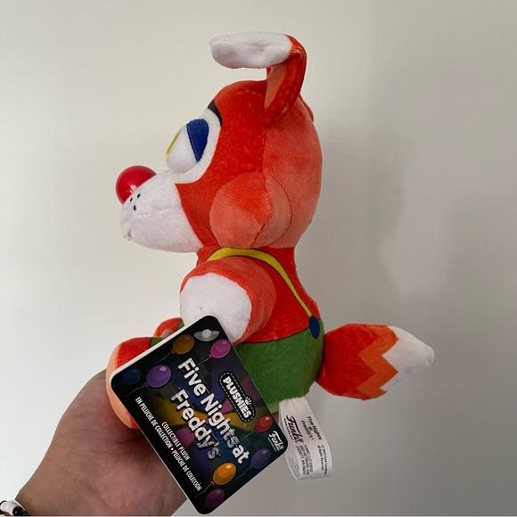 7” Circus Foxy Funko Plush (Five Nights At Freddy’s) - Picture 3 of 3